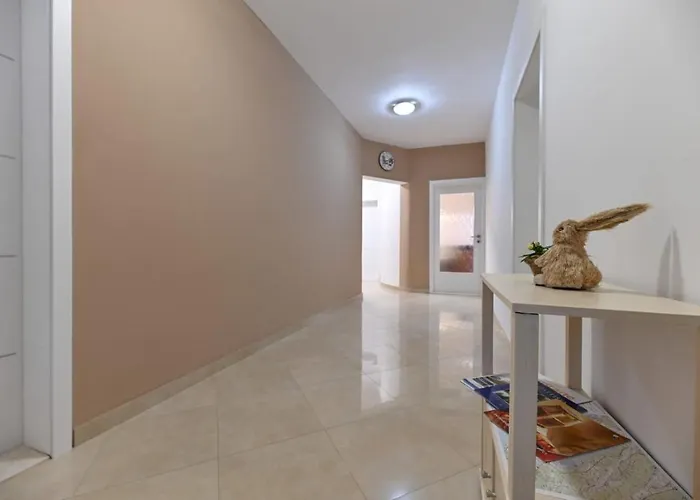 וילה Benedicta Vrana (Zadar)